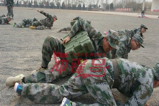 战术,摸爬滚打煅精兵