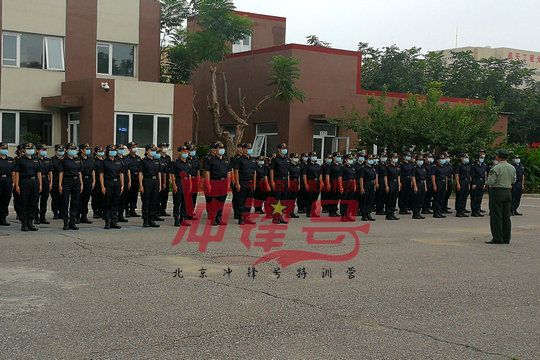 北京军训:企业基层建设强基固本