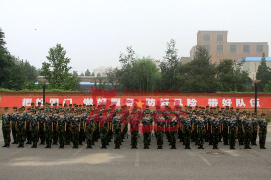 北京军训:军训教官必须具备运用体语教学的基本功