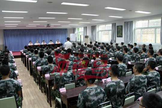 北京军训:企业怎样把握严格管理与以人为本的关系