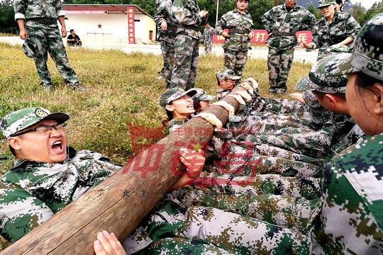 北京军训:团队精神,没有孤独的英雄