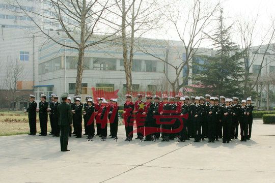 北京军训:职责是神圣的使命,尽职尽责做好每一件事