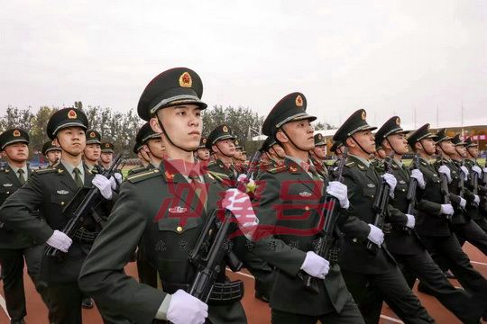 北京军训:忠诚为魂,把军人当做最大的荣誉