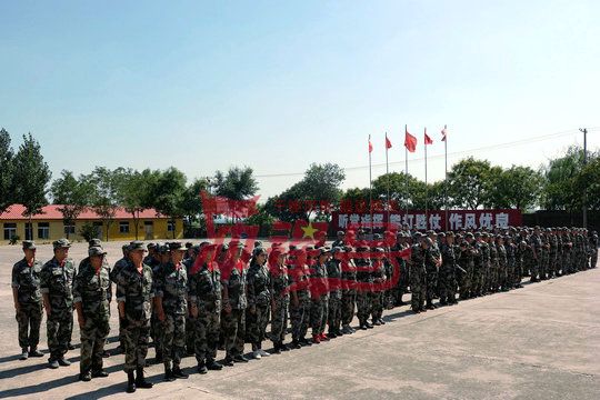 北京军训:坚决执行命令,保证百分之百坚决完成任务