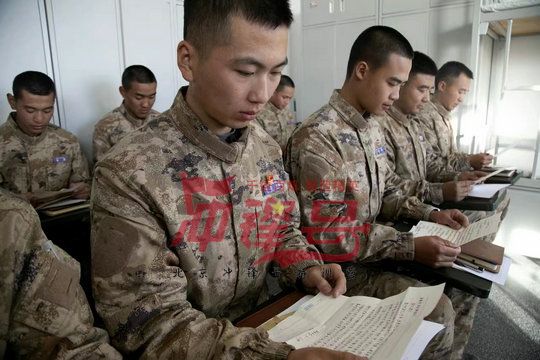 北京军训:成大事者皆反省