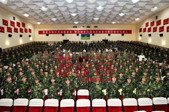北京军训:时代需要战斗精神