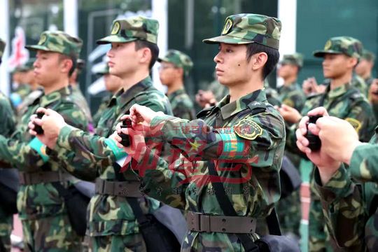 北京军训:恪尽职守的精神比个人声望更重要